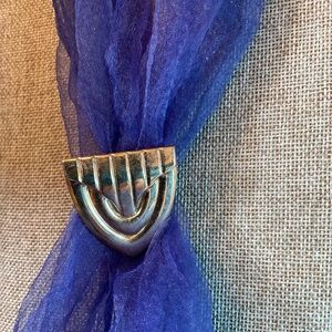 Vintage Gold Shield Shaped Scarf Clip